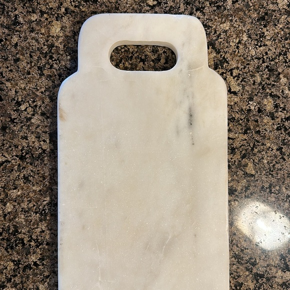 🏠 Marble Charcuterie Board - Picture 3 of 7